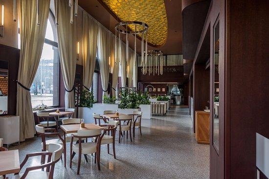 J&T Banka Café Elektra