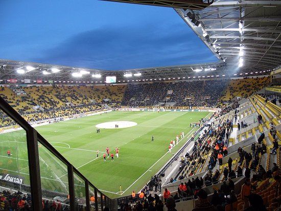 Stadion Rudolfa Harbiga