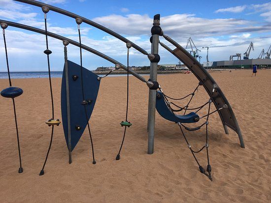 Pláž Playa de L'Arbeyal