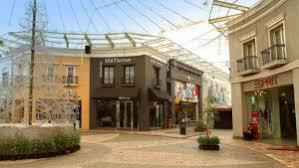 Nákupní centrum Paris Van Java