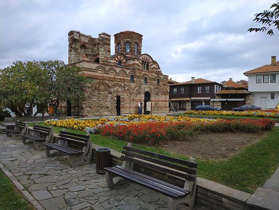 Kostel svatých archandělů Michaela a Gabriela