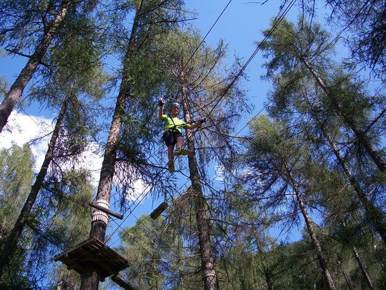 Lanové centrum Adventure Dolomiti by Acropark