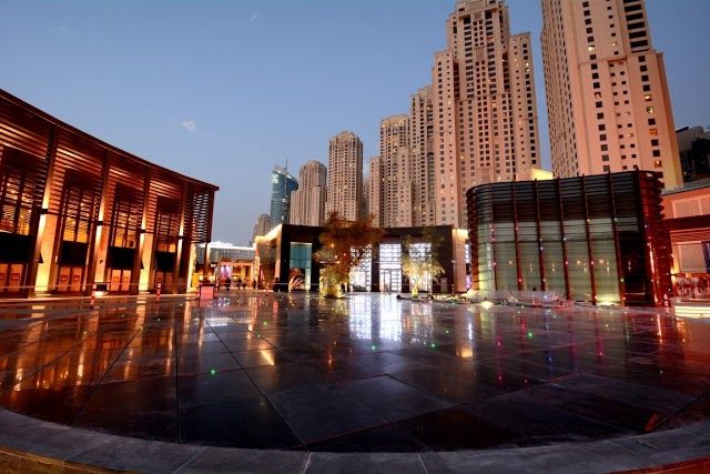 Nákupní centrum Beach Mall