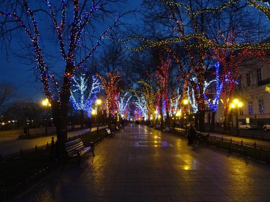 Přímořský bulvár