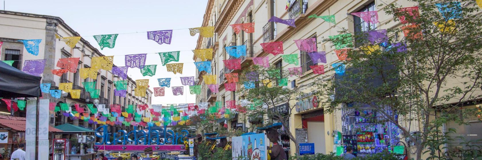Náměstí Plaza de los Mariachis