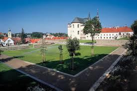 Klášterní zahrady