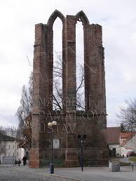 Zřícenina minoritského kláštera