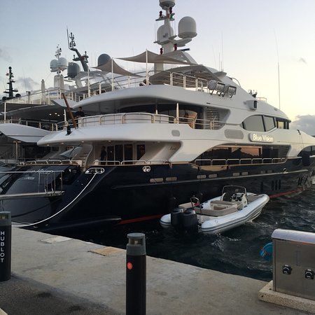 Přístav Porto Cervo