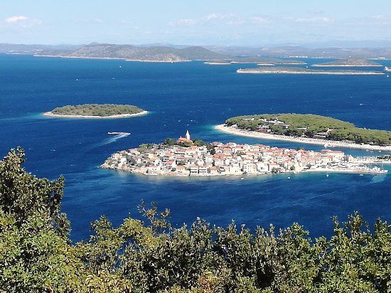 Pomník Panny Marie Loretánské