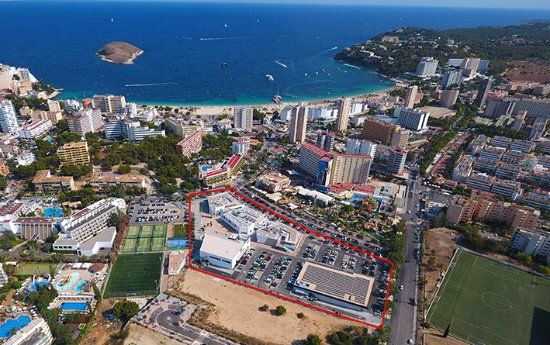 Centro Comercial La Vila